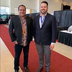 Meet your Posher, Ethan